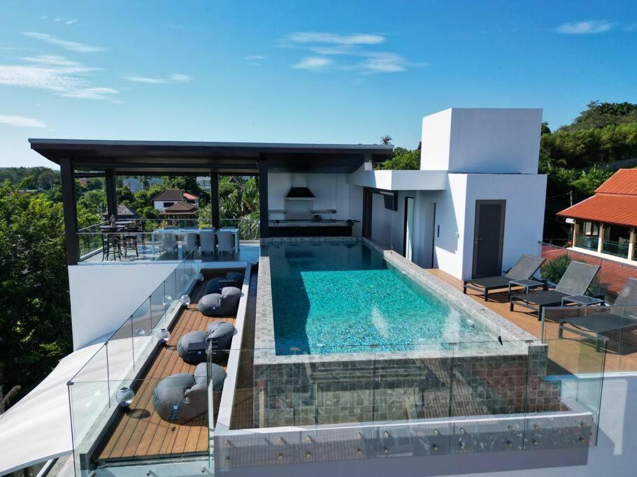 Legend Most Luxurious 6Bedroom Seaview In Phuket Ban Saiyuan Exterior photo