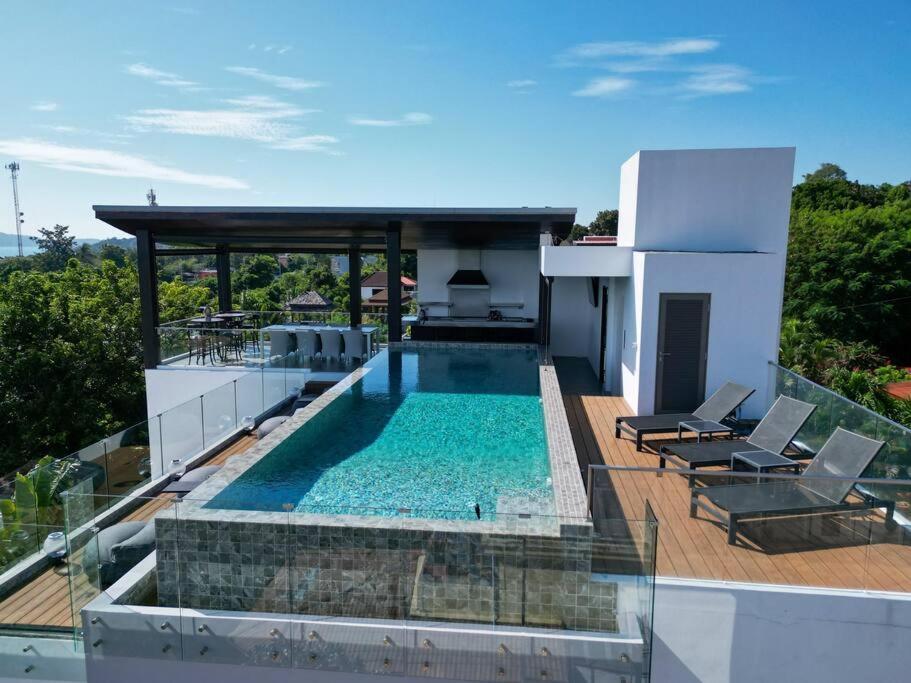 Legend Most Luxurious 6Bedroom Seaview In Phuket Ban Saiyuan Exterior photo